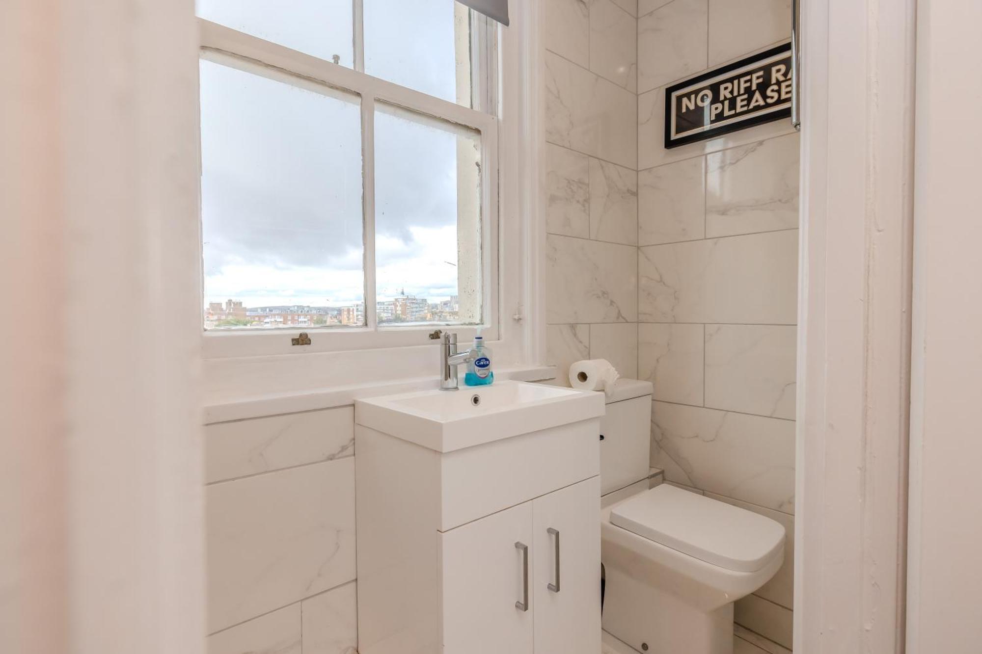 Luxe City Living L 2-Bedroom Flat With Free Parking Brighton Exterior foto